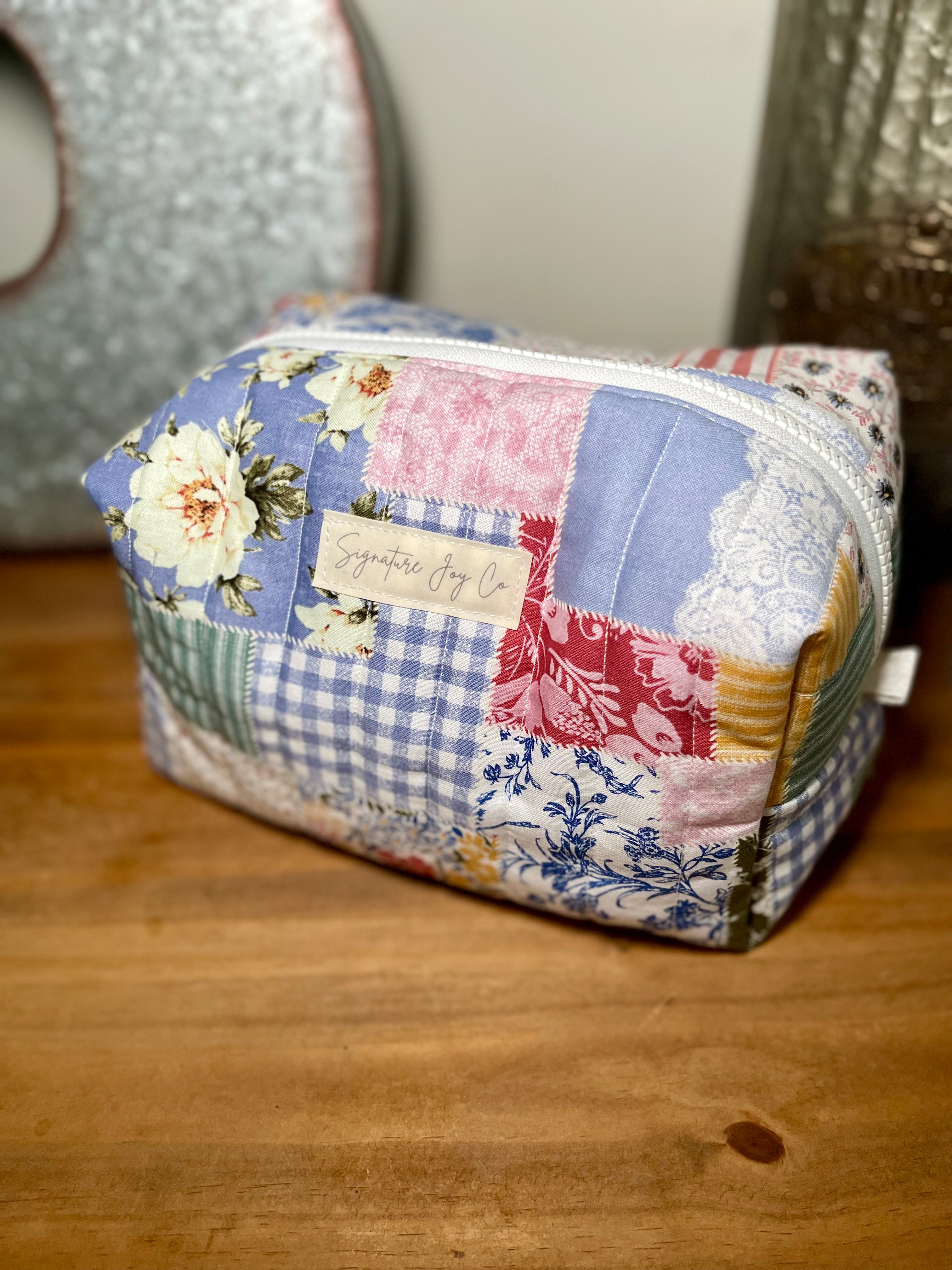Sage Garden Quilted Makeup Bag | Signature Pouch