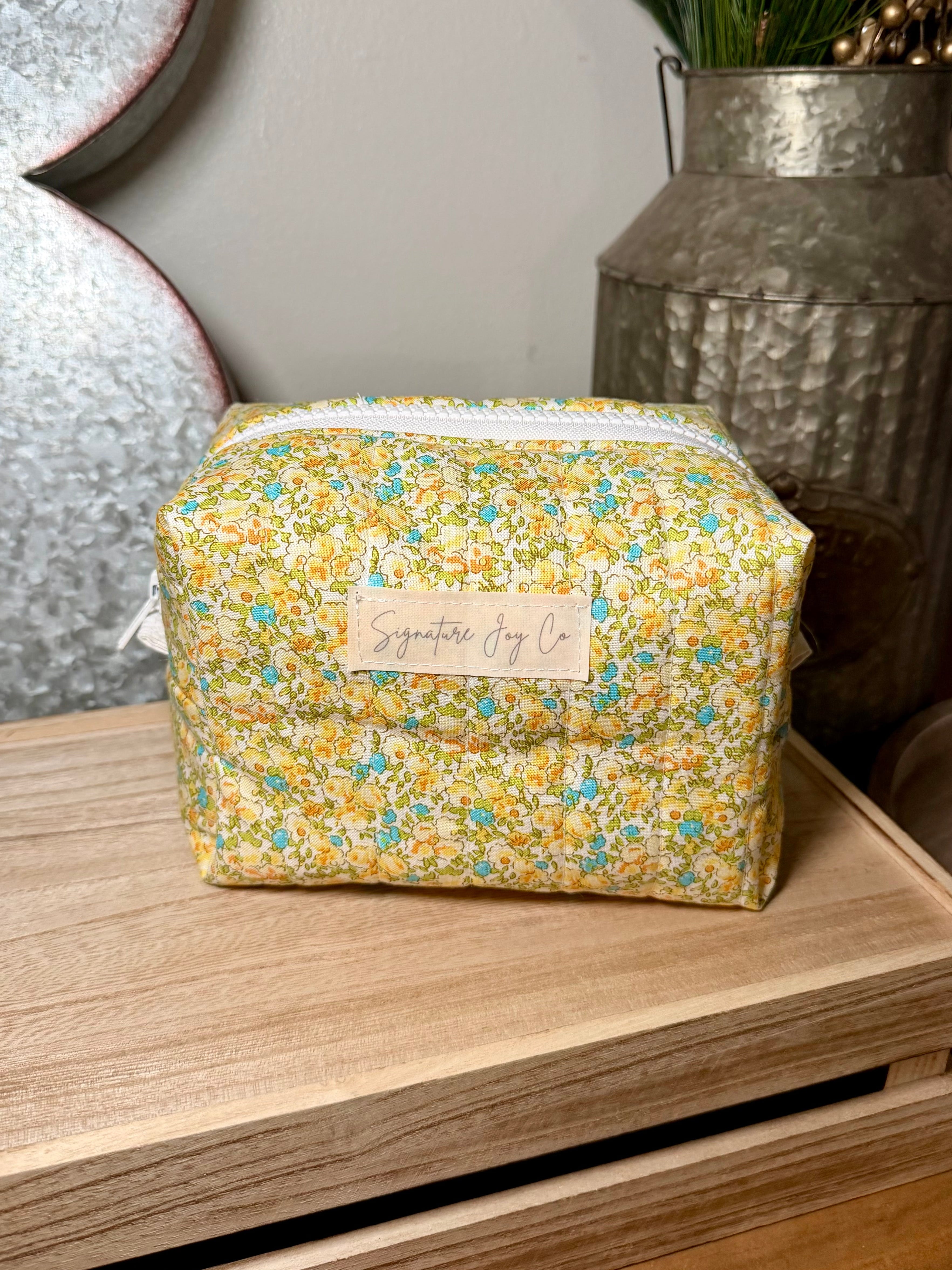 Sunny Garden Mini Makeup Bag