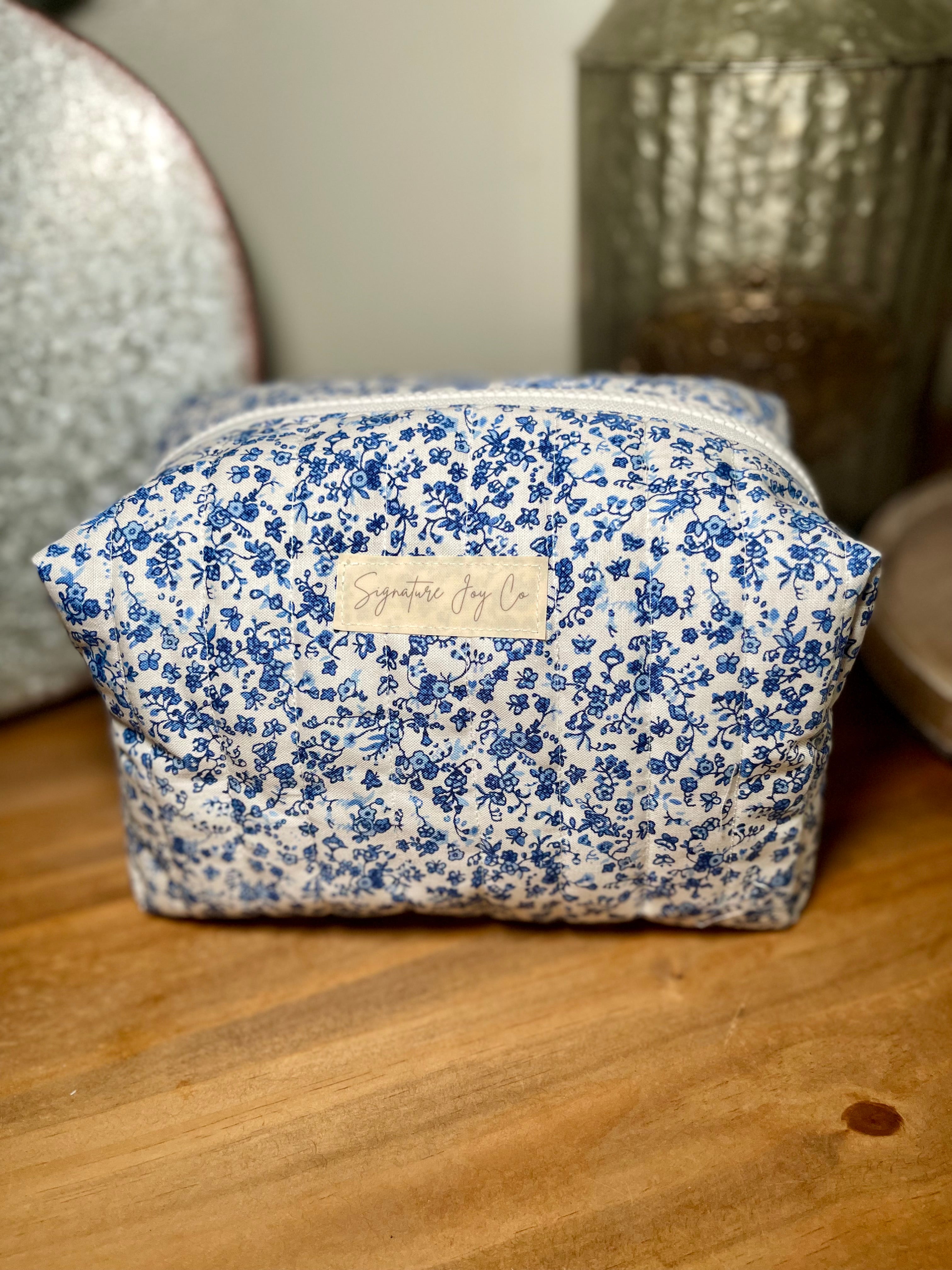 Blueberry Lemonade Quilted Makeup Bag | Signature Pouch