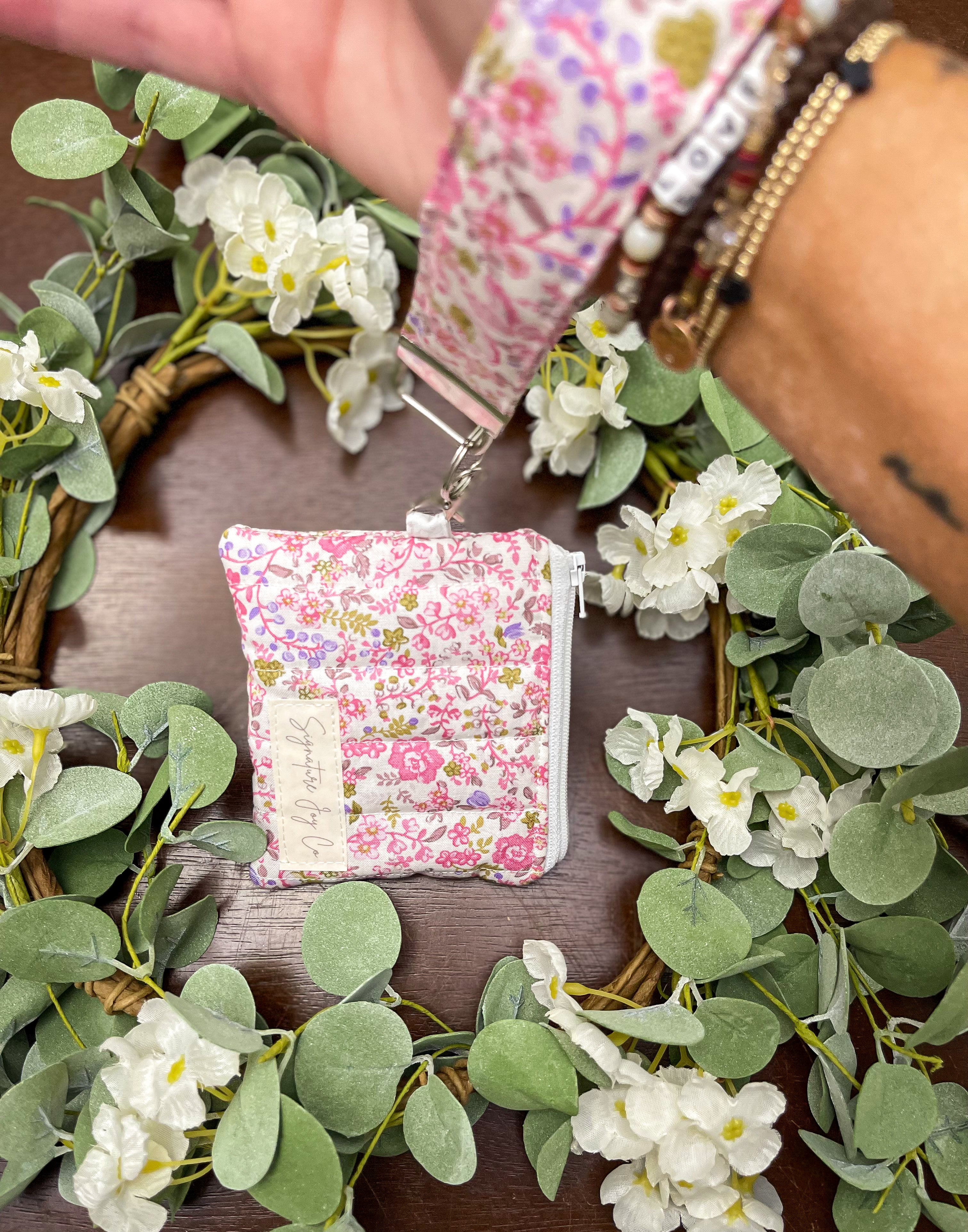 Wristlet Wallet Duo | Quilted Pouch + Wristlet