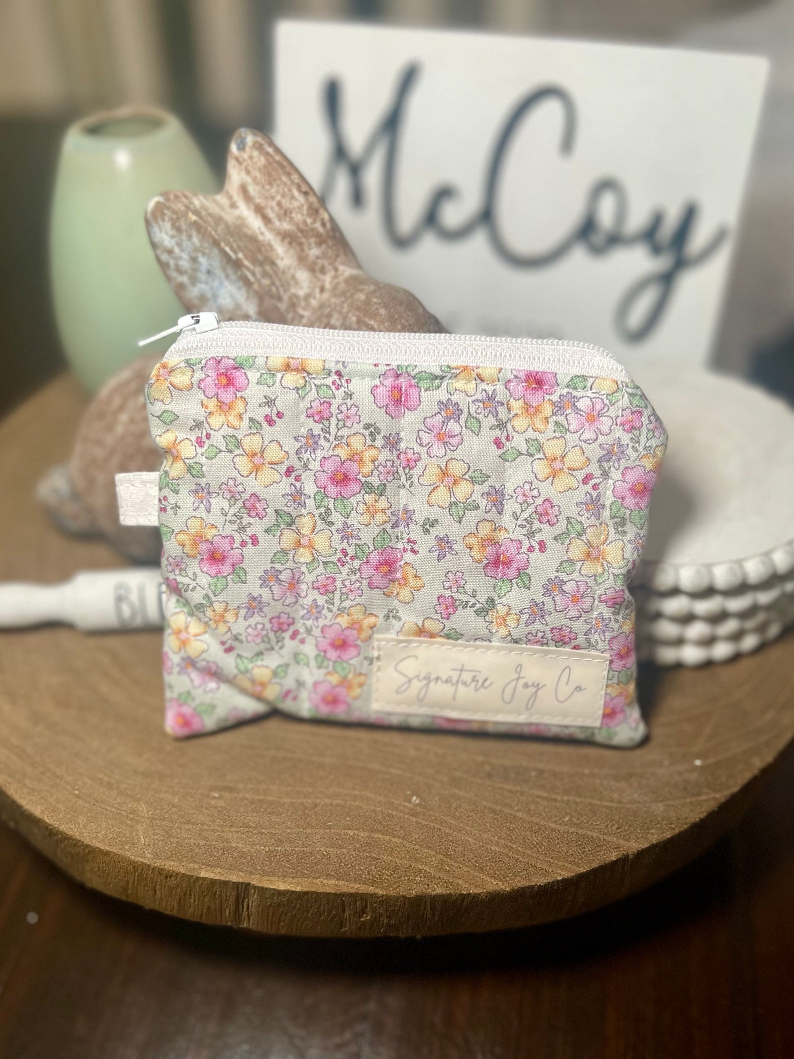 Bloom & Blush Keychain Wallet | Quilted Floral Wallet