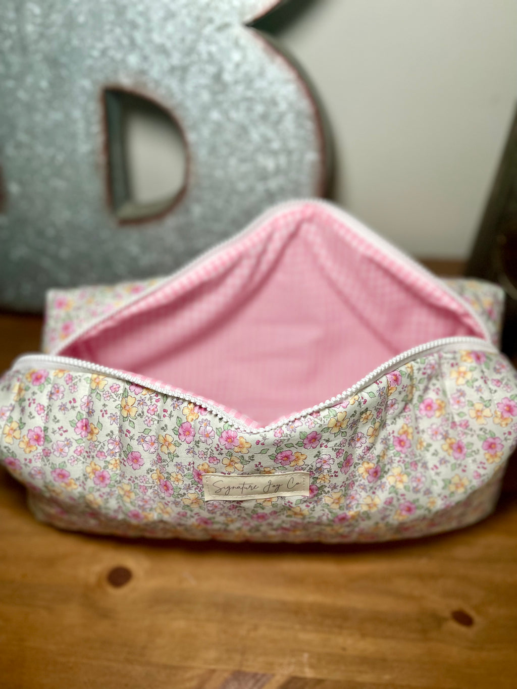 Bloom & Blush Quilted Hair Tools Bag | Travel Hot Tools Case