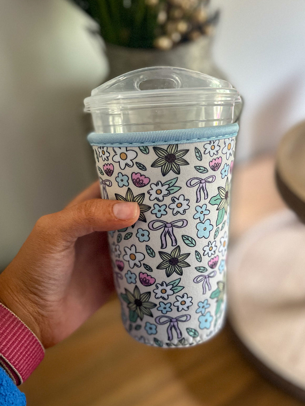 Petals & Bows Cup Coozie | Iced Coffee Sleeve: Medium