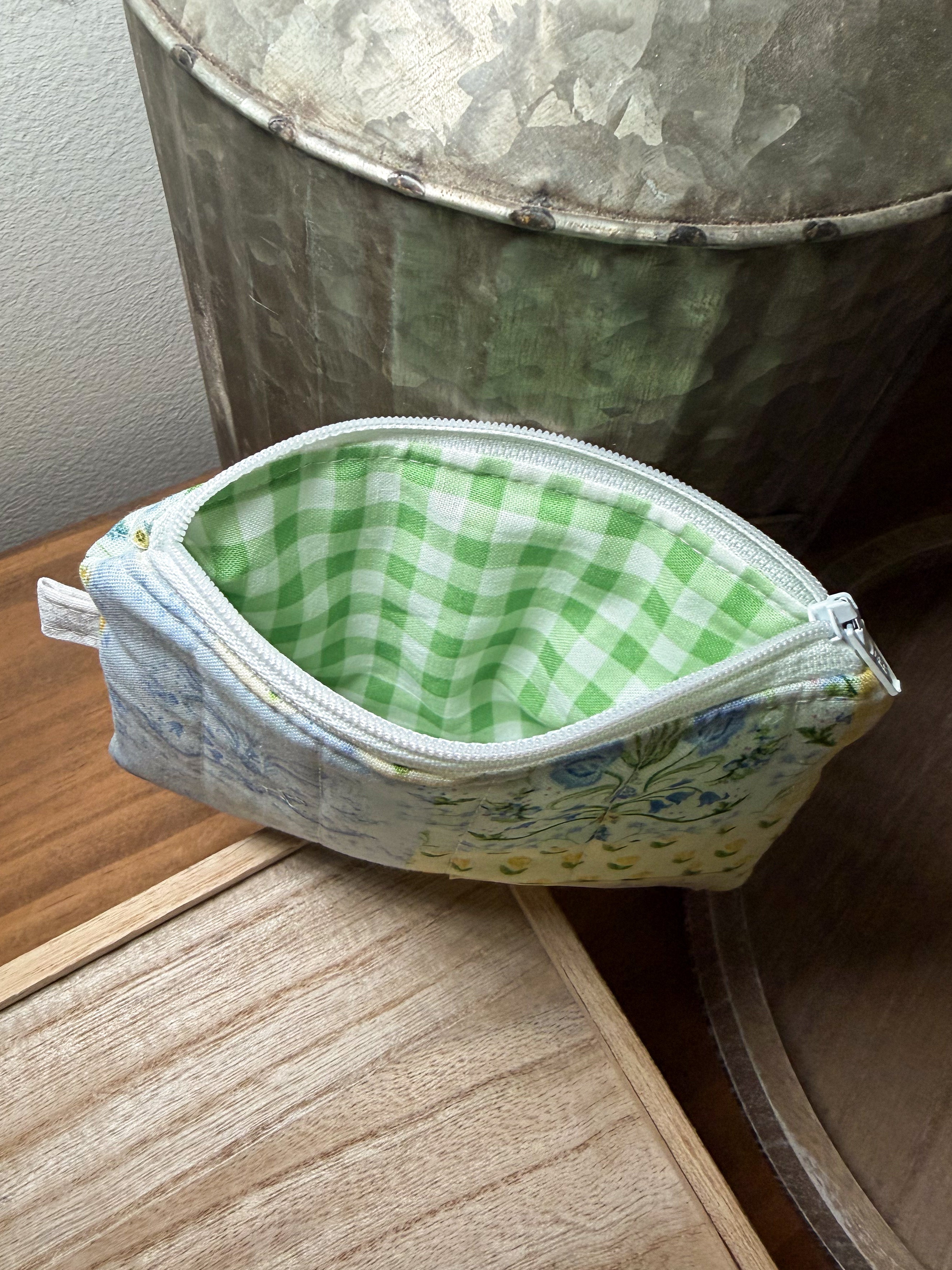 Green Patchwork Keychain Wallet - XL