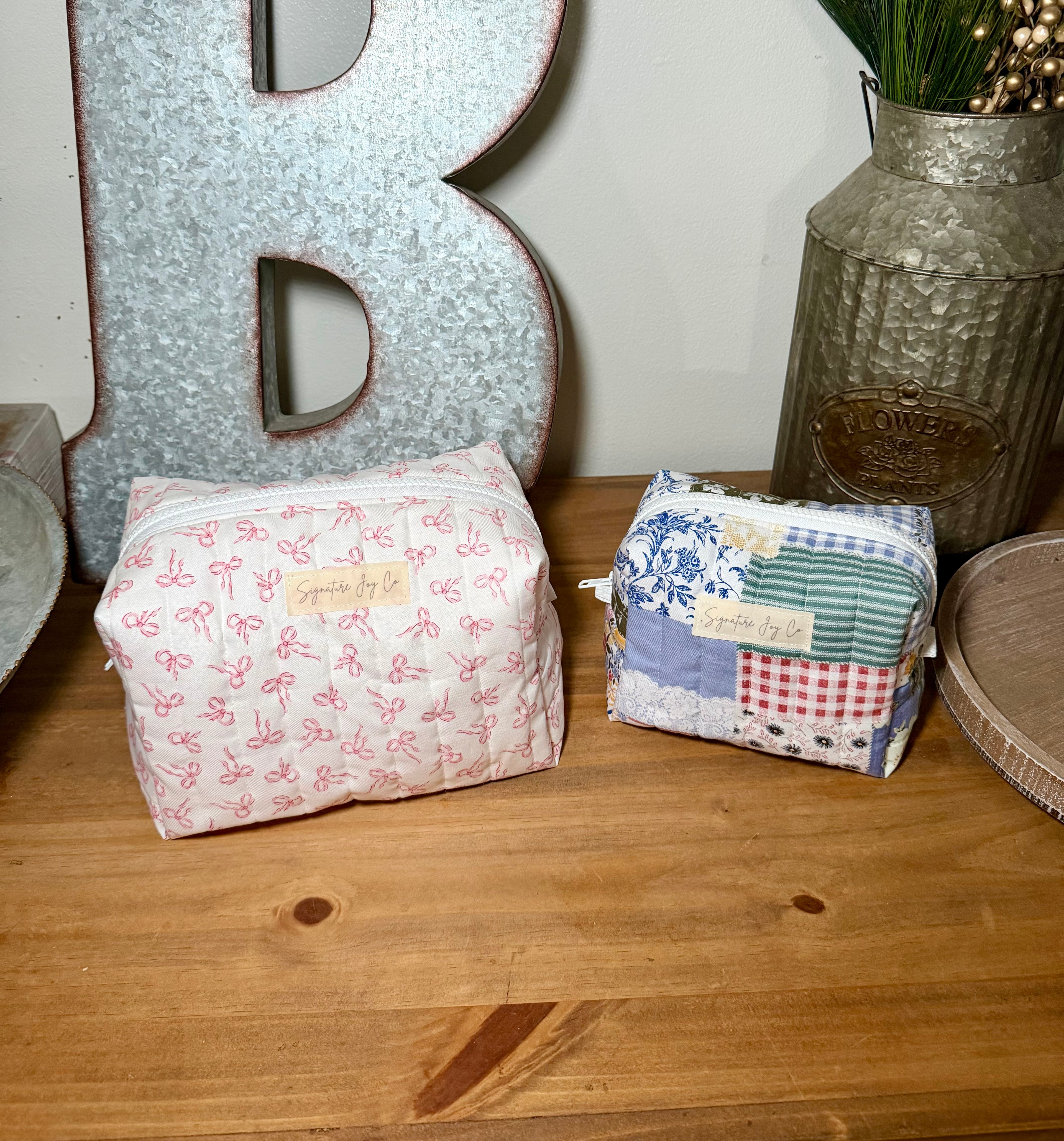 Sage Garden Mini Makeup Bag