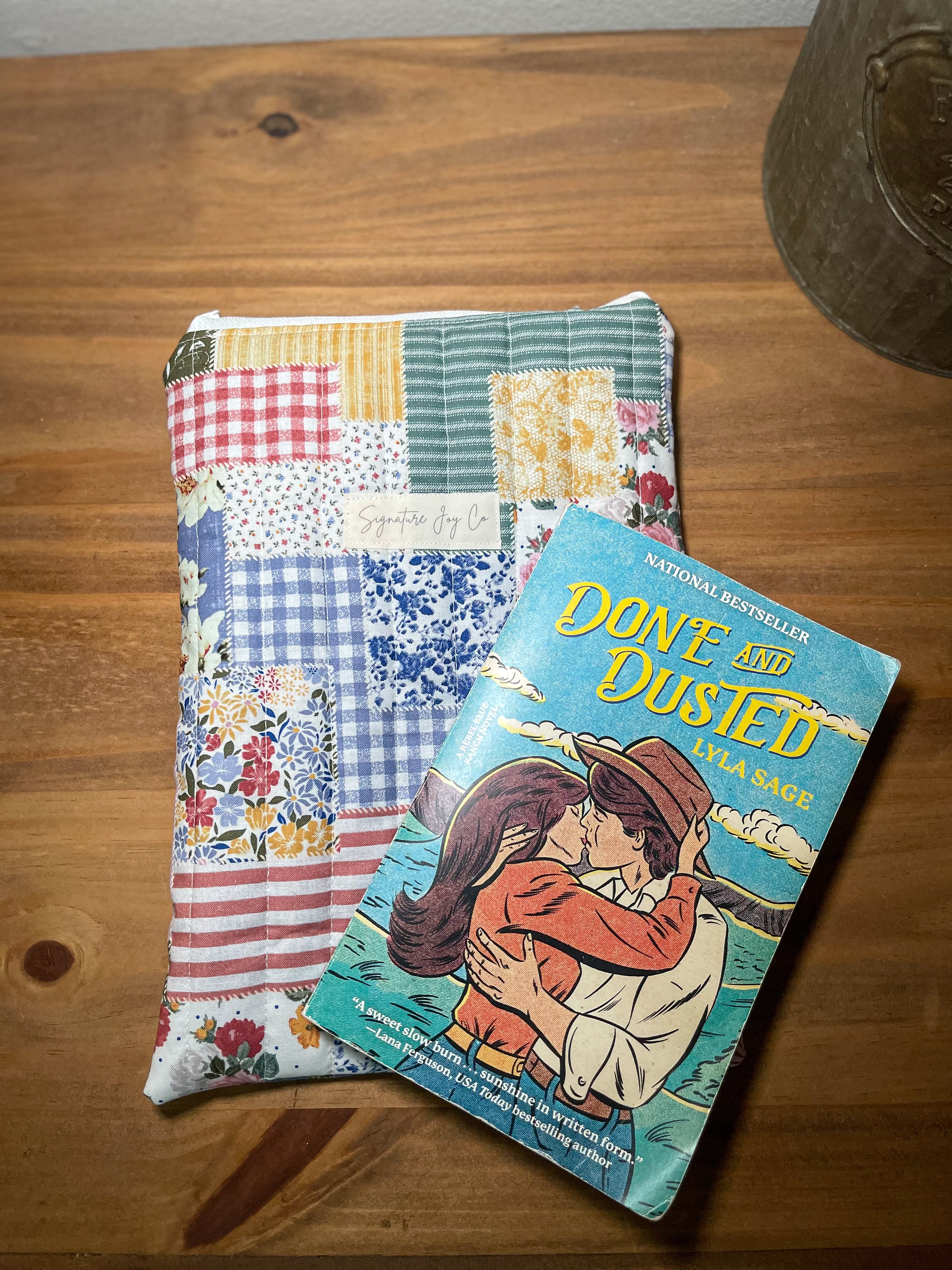 Book Sleeve - Zippered
