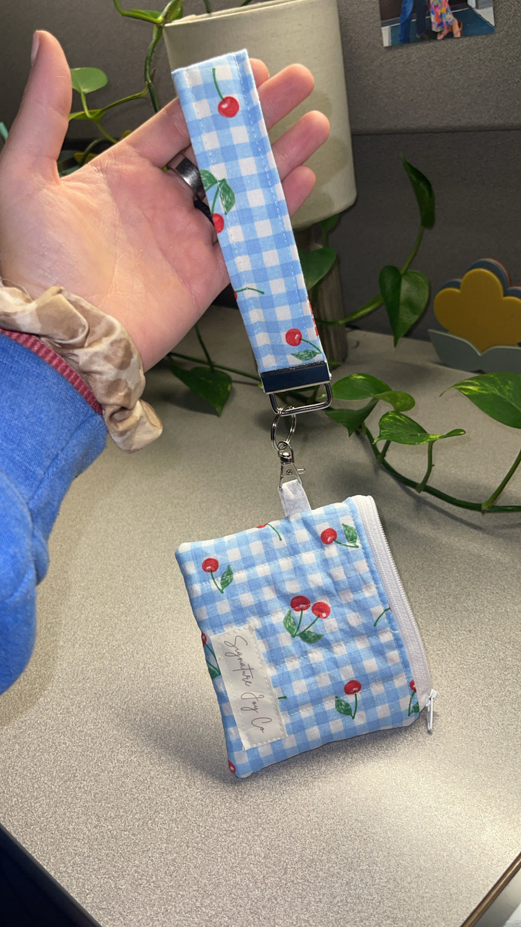 Signature Joy Keychain Wallet