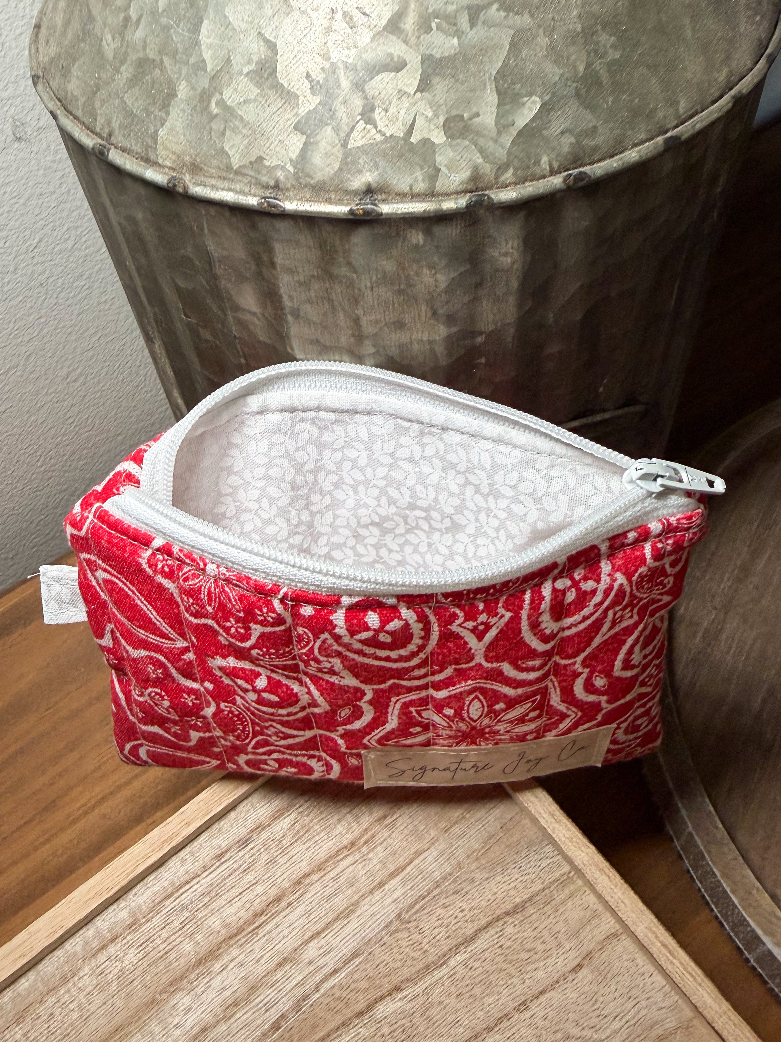 Prairie Red Keychain Wallet – XL