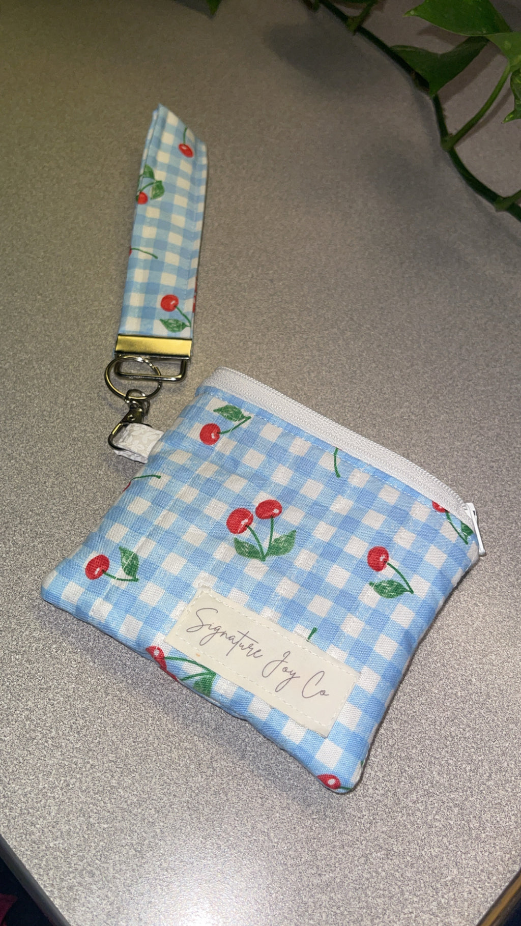 Signature Joy Keychain Wallet