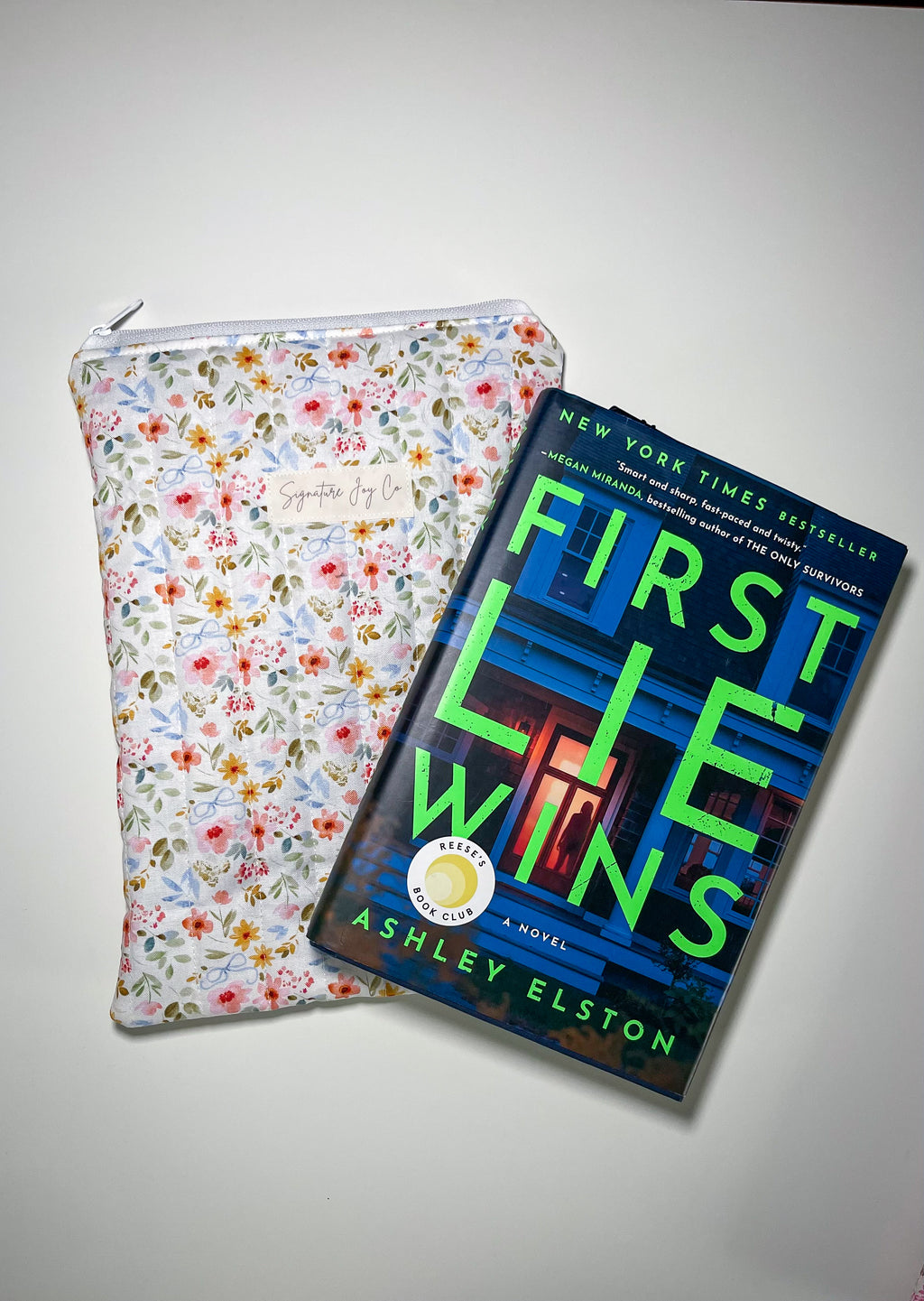 Book Sleeve - Zippered