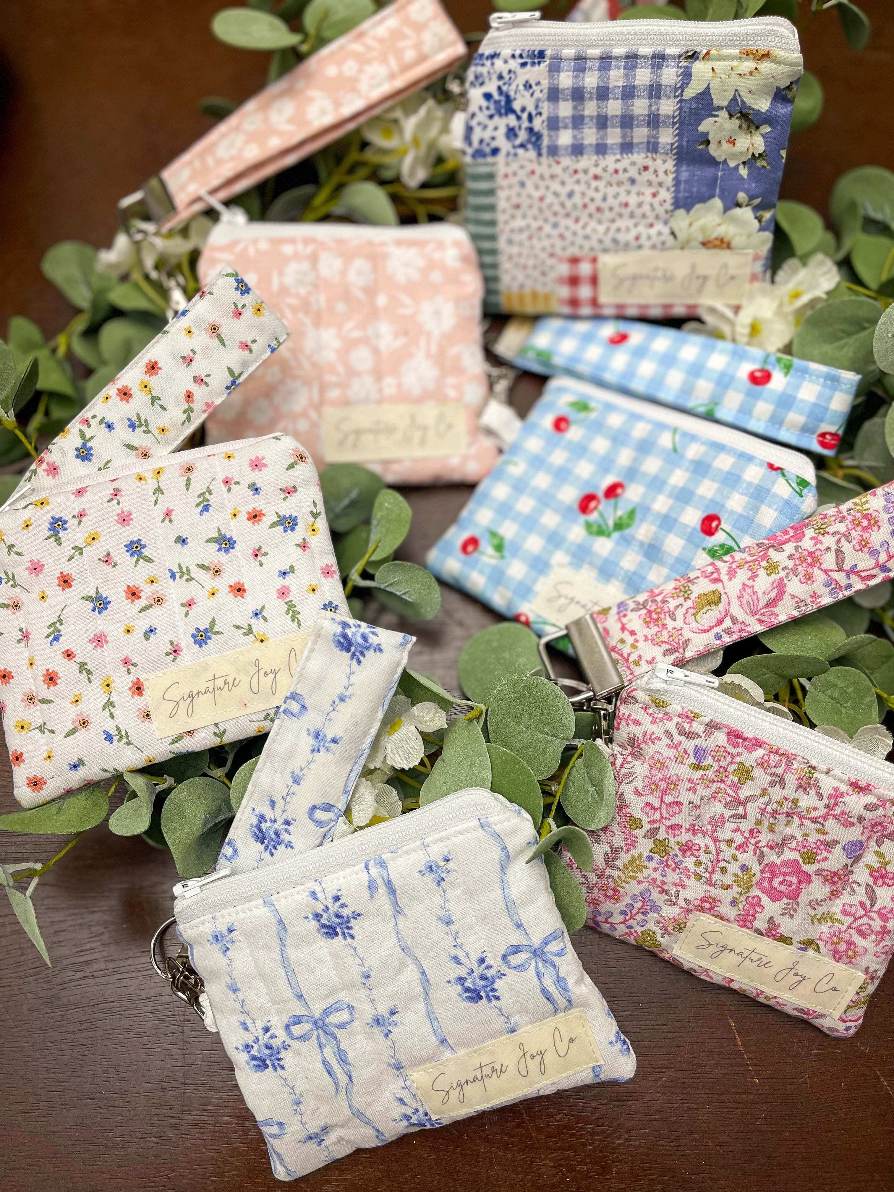 Wristlet Wallet Duo | Quilted Pouch + Wristlet