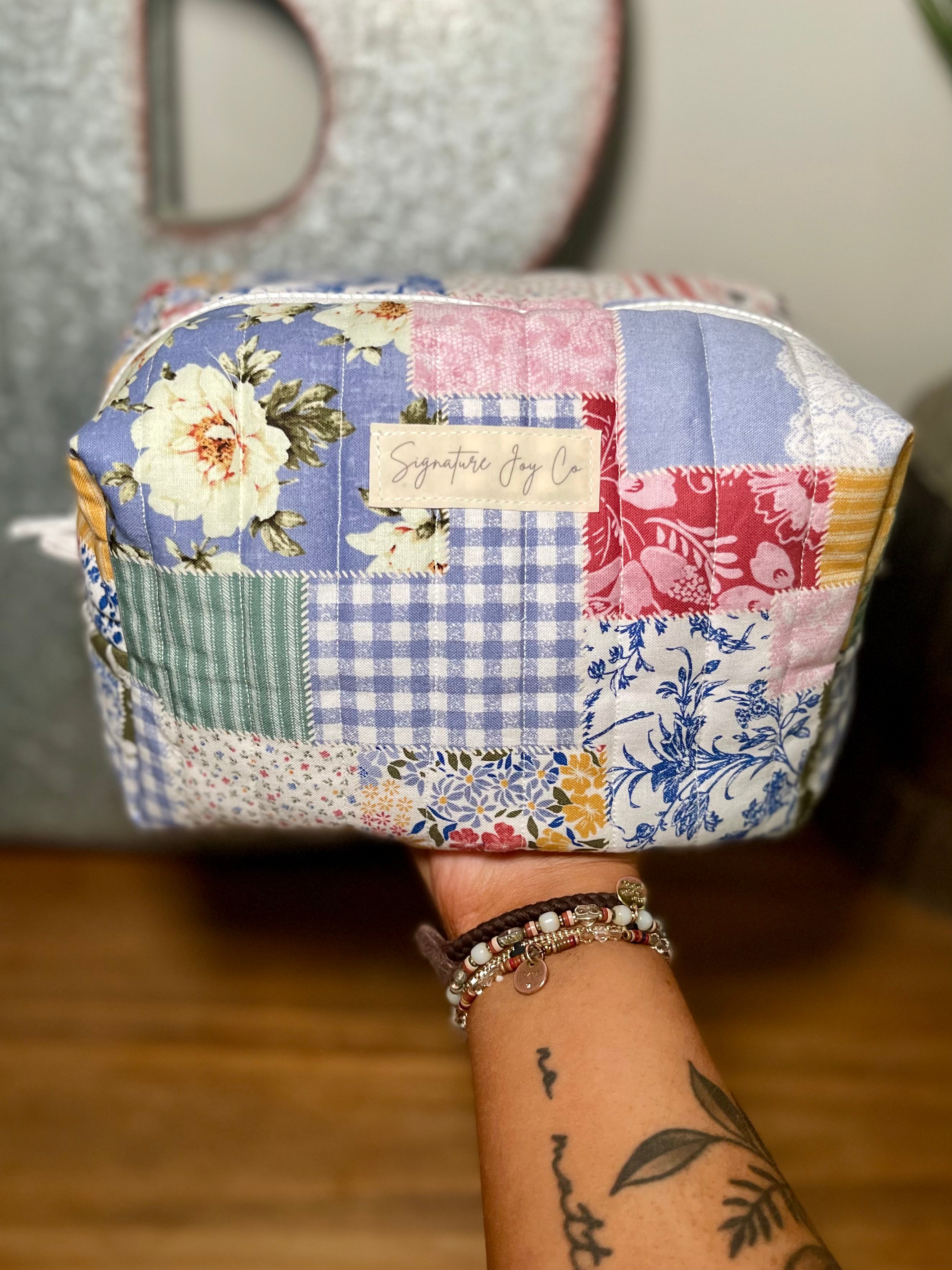 Sage Garden Quilted Makeup Bag | Signature Pouch
