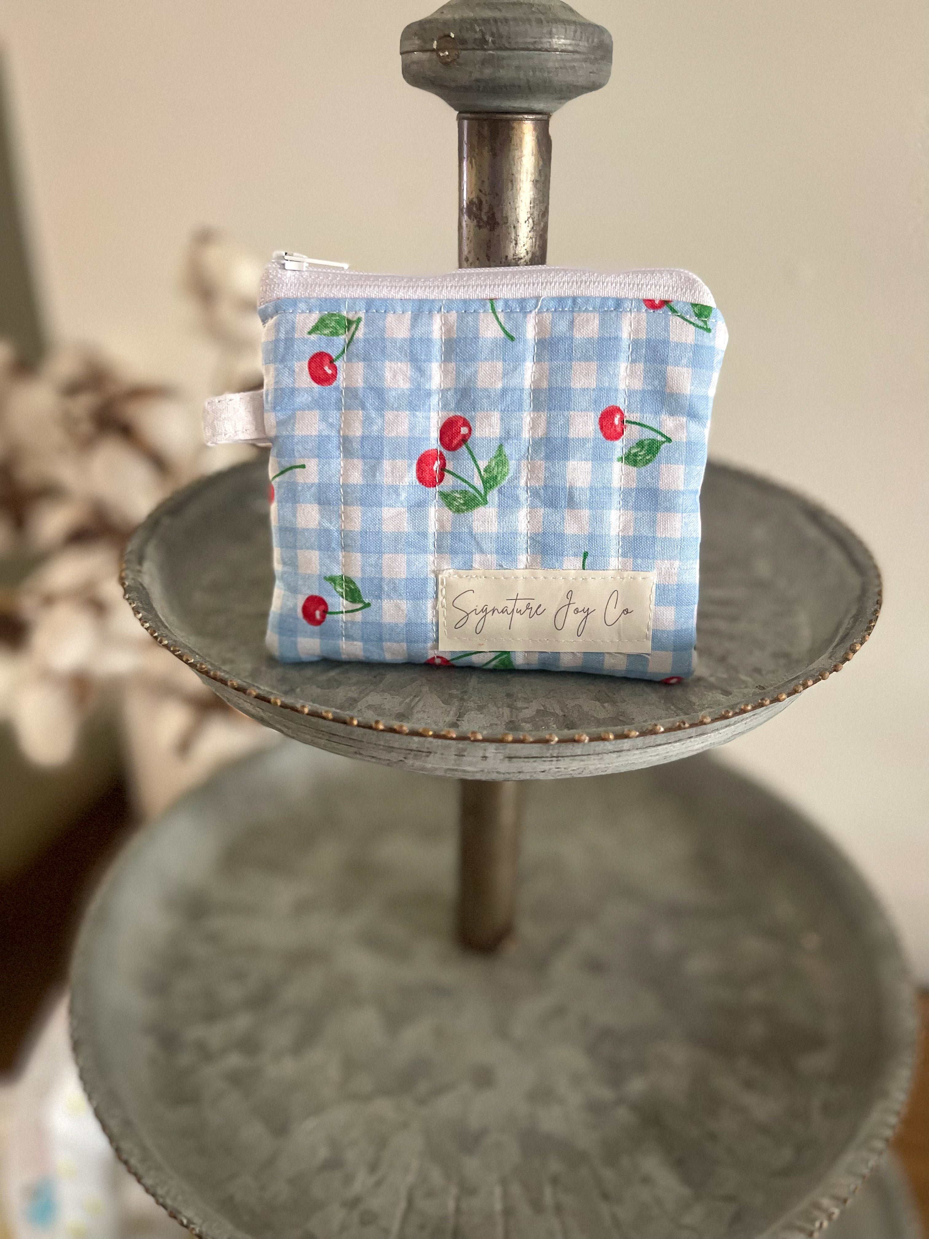 Signature Joy Keychain Wallet