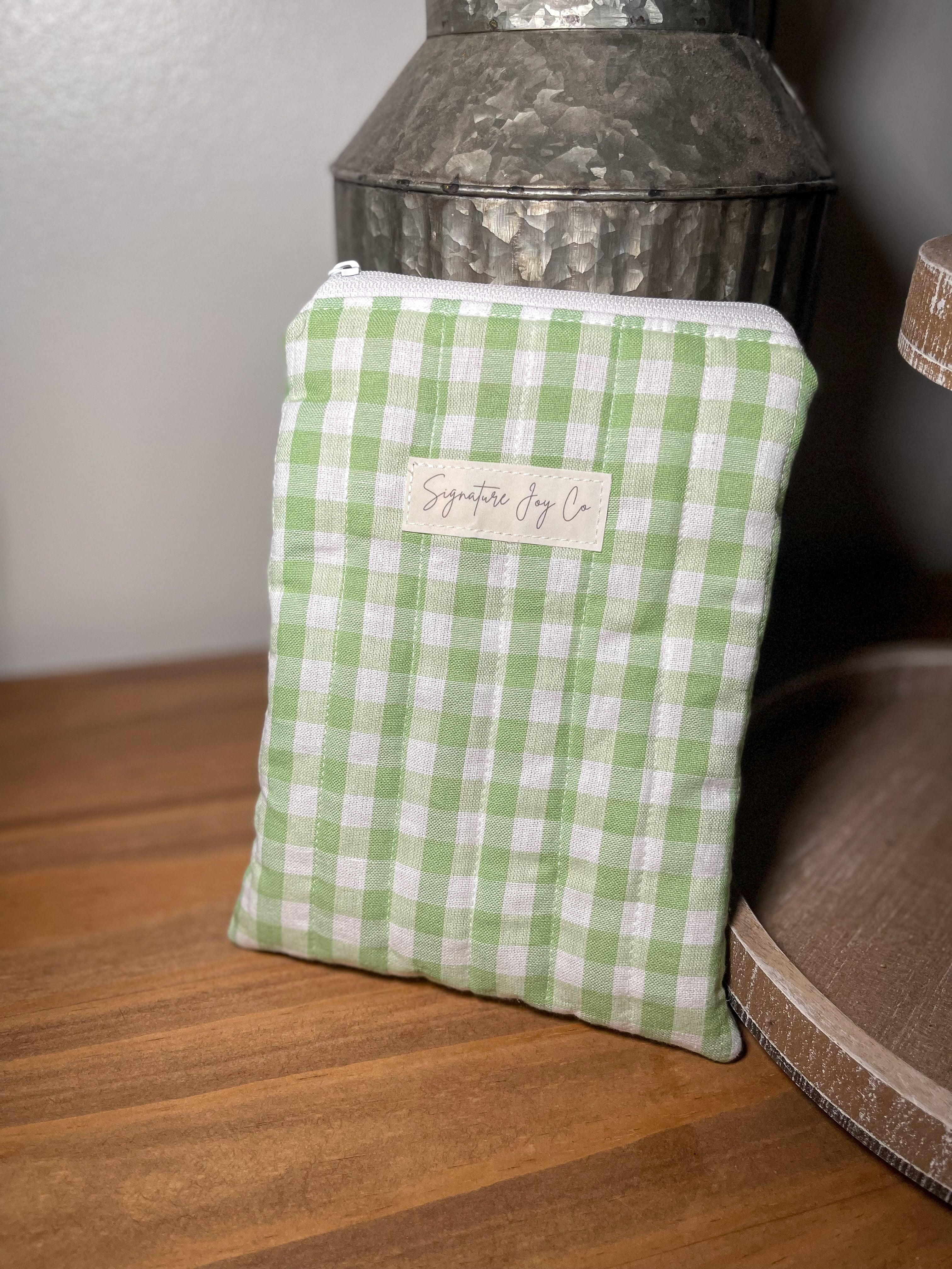 Strawberry Matcha Kindle Sleeve with Zipper