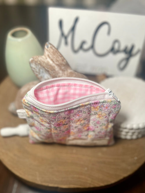 Bloom & Blush Keychain Wallet | Quilted Floral Wallet