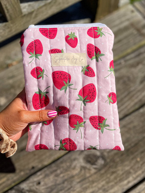 Berry Sweet Kindle Sleeve