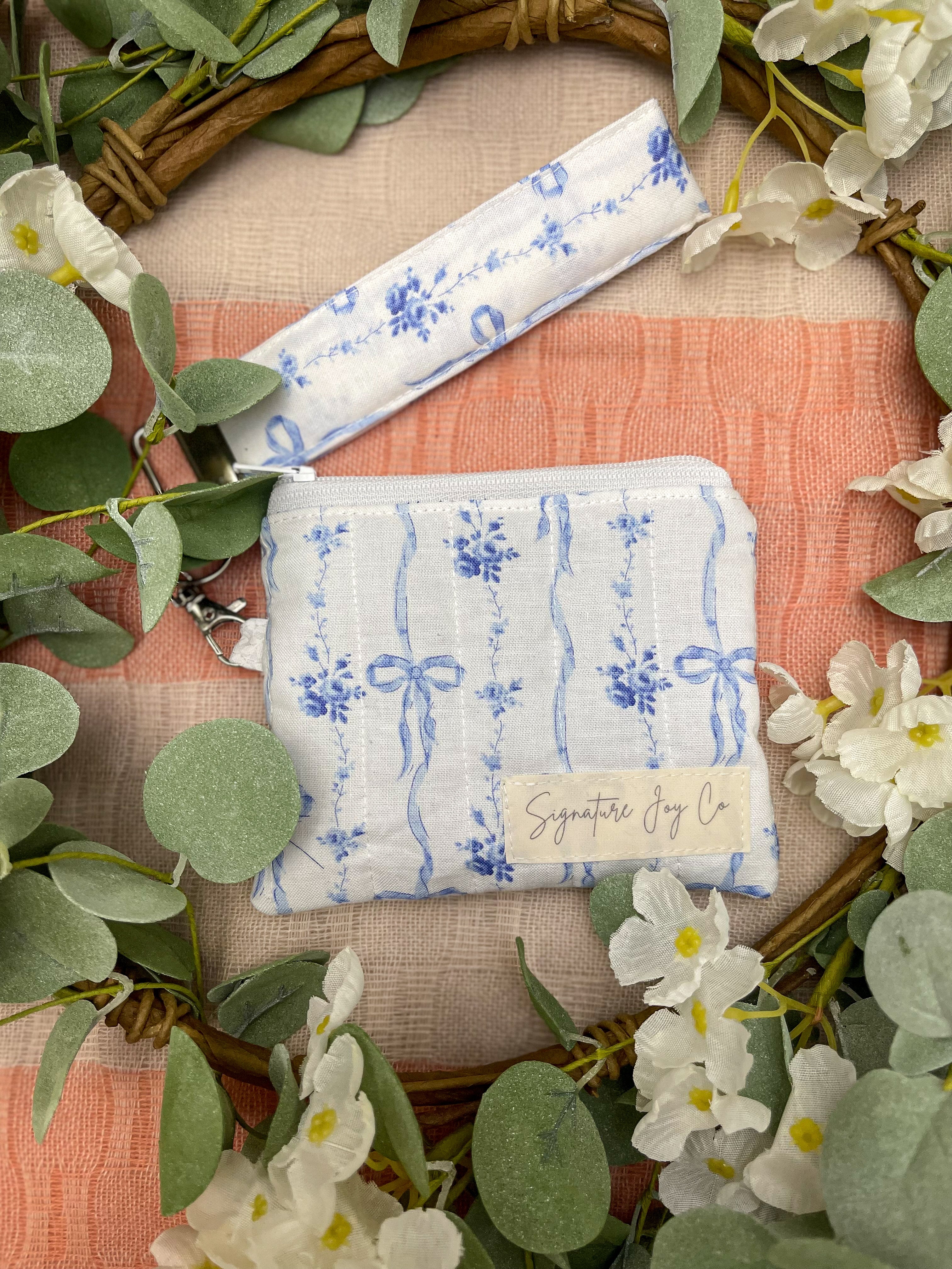 Wristlet Wallet Duo | Quilted Pouch + Wristlet