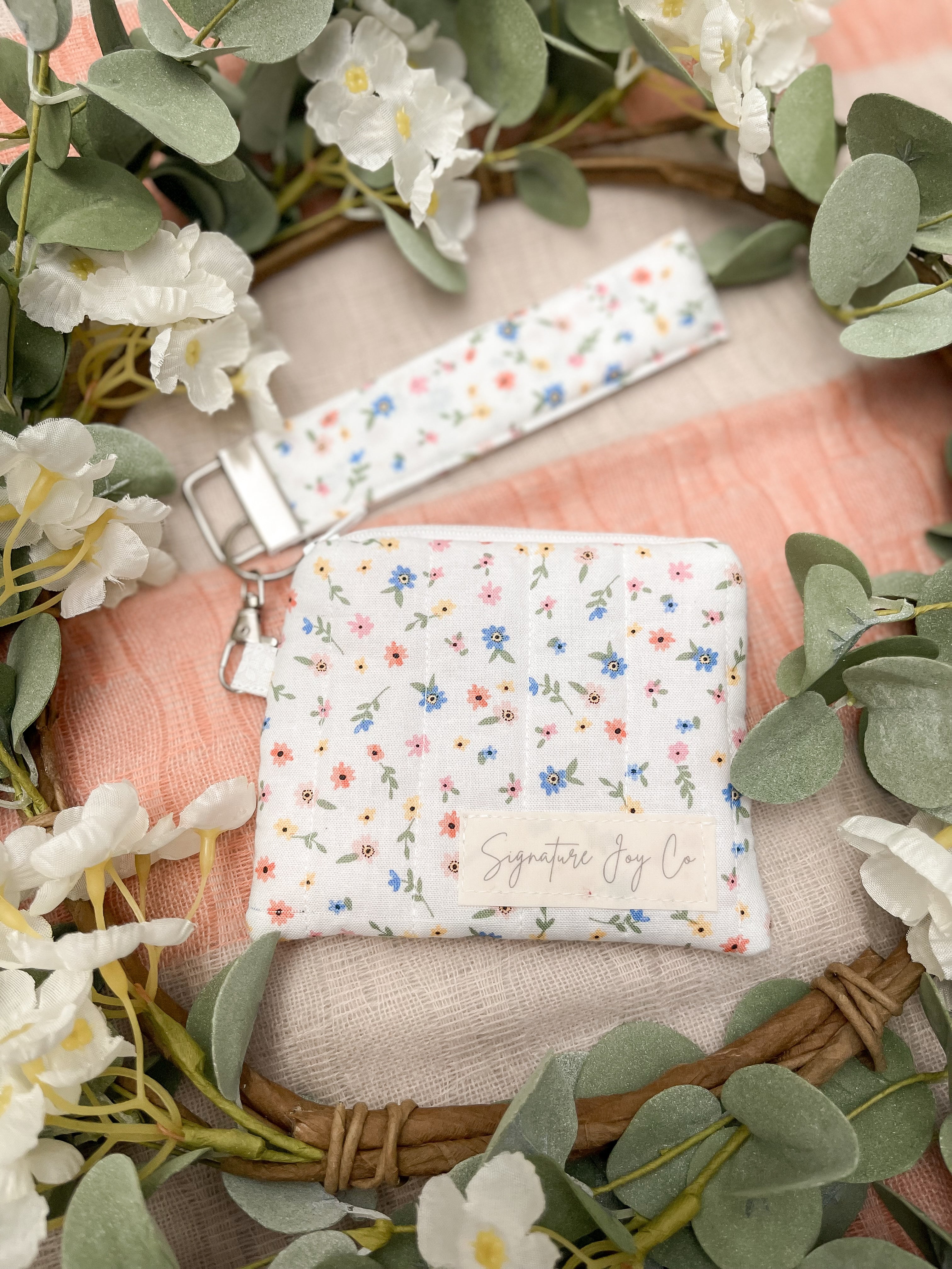 Wristlet Wallet Duo | Quilted Pouch + Wristlet